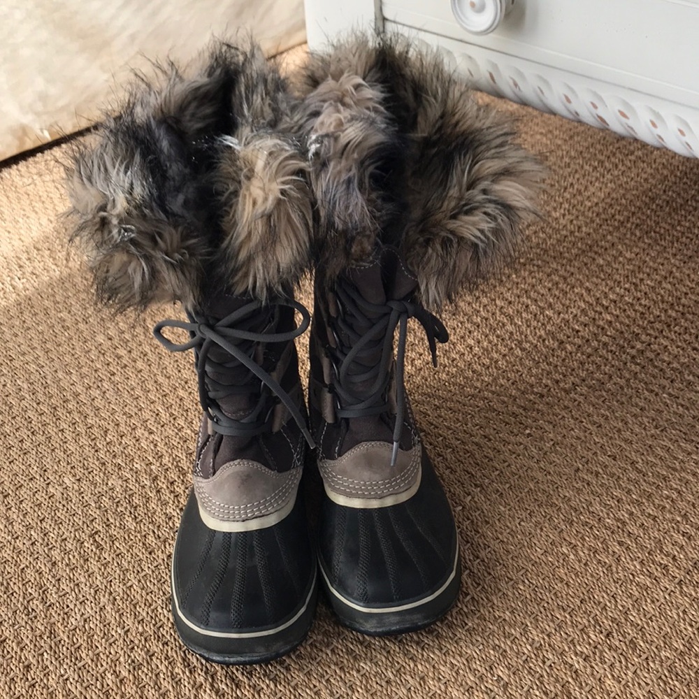 Sorel Joan of Arctic Boots